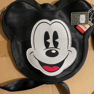 Shop Harvey’s reversible bag